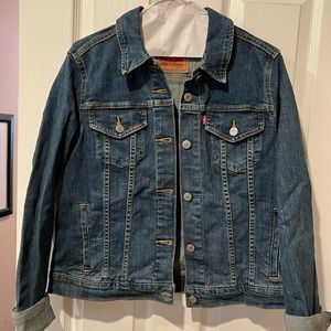 Levi’s brand jean jacket, size Large, only worn once, in excellent condition
